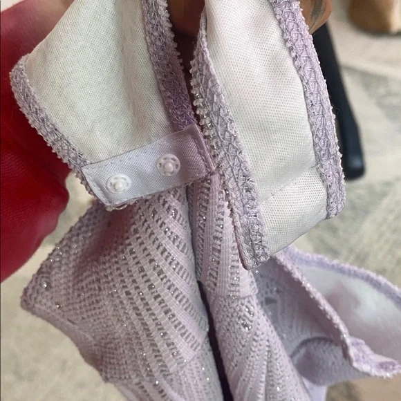 Haute Monde Lavender Textured Bodysuit with V-Notch - Picture 11 of 13